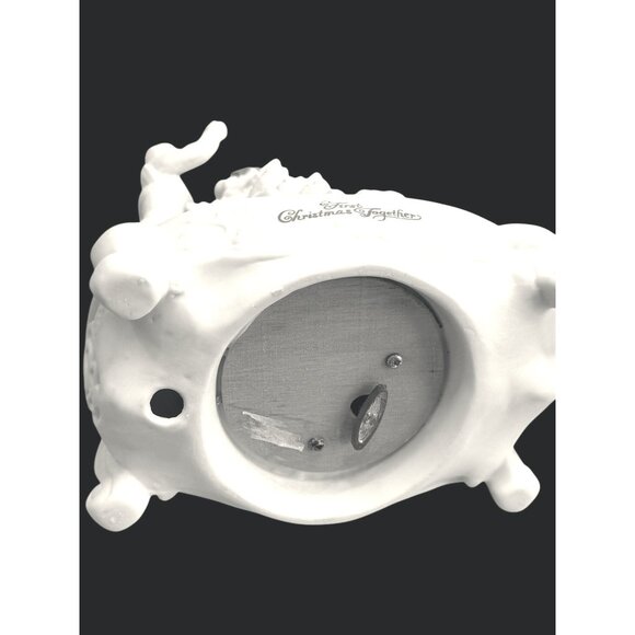 Lenox First Christmas Together Wind Up Musical Tree Couple Figurine 9.5" - Picture 5 of 6